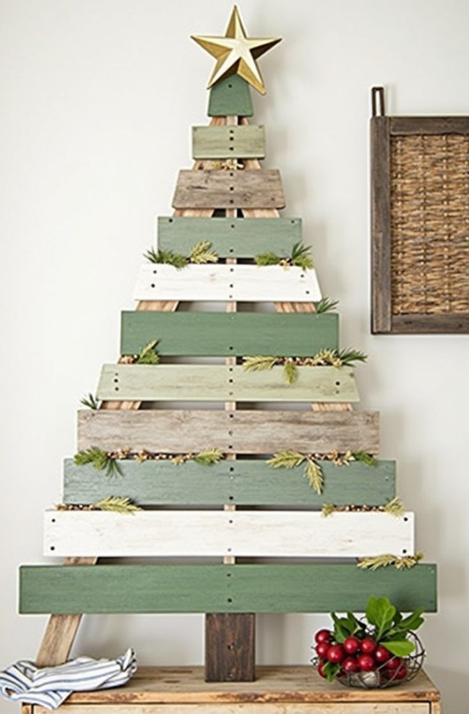 Upcycled Pallet Tree