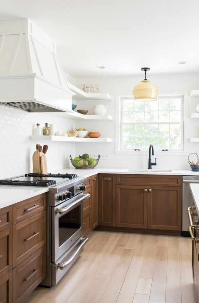 Soft White Walls for a Bright, Timeless Contrast