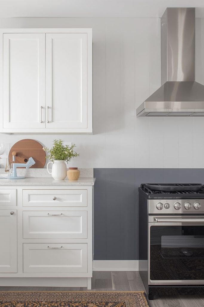 Painted Kitchen Wall Ideas with Two-Tone Appeal