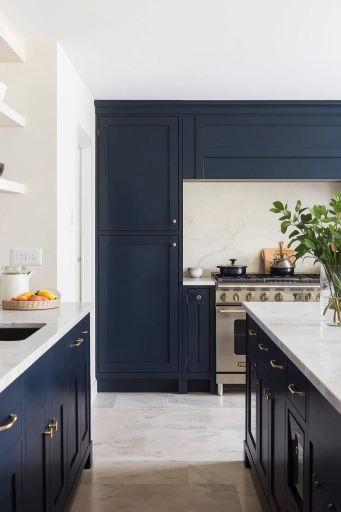 Timeless Navy and Cream Kitchen Ideas That Age Beautifully
