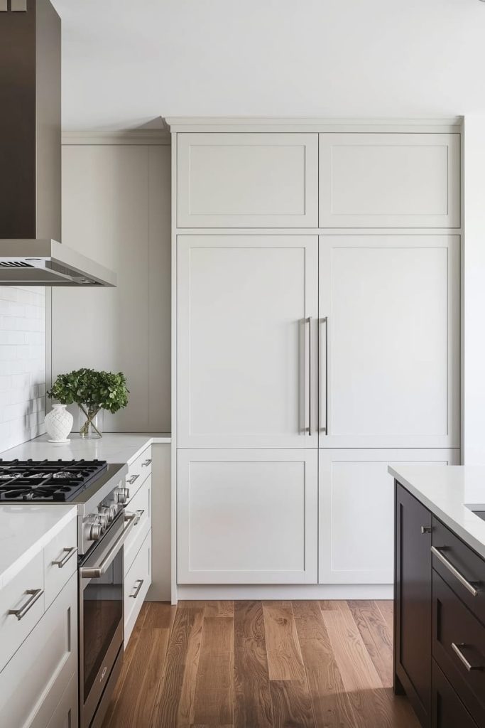 Floor to Ceiling Tall Kitchen Cabinets Ideas for a Seamless Look