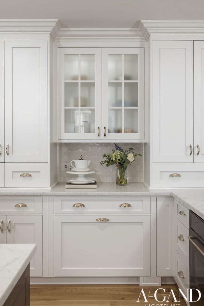 Smart End Cabinet Ideas for Small Kitchens