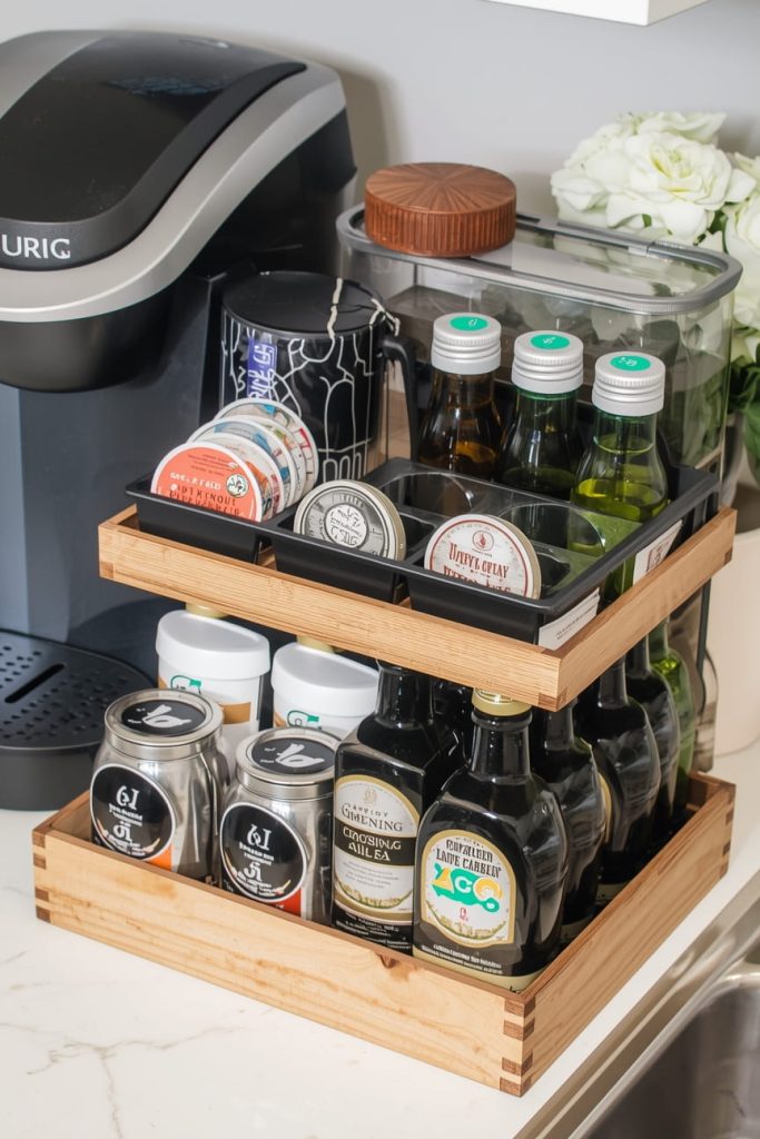 Coffee Nook with Mug Display