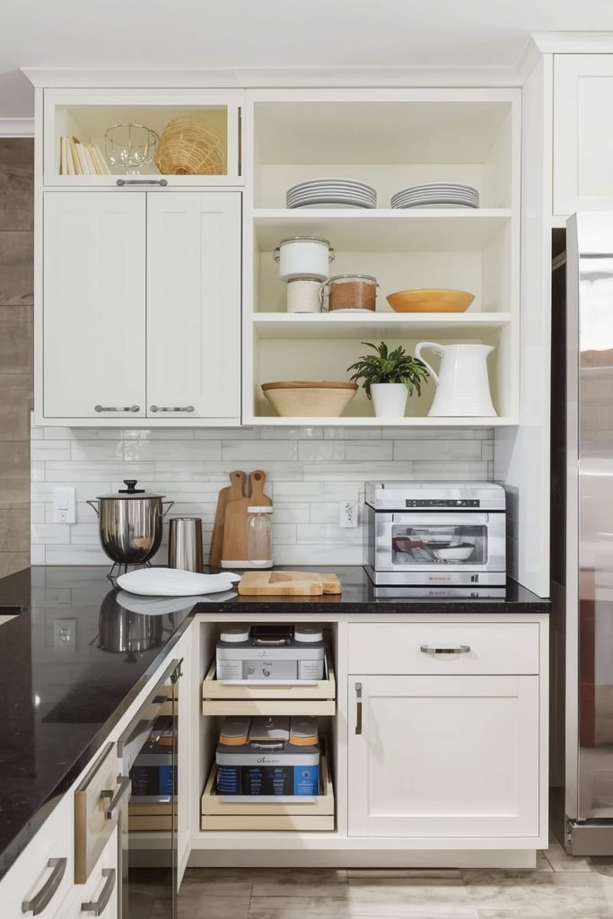 Keep It Efficient with an L-Shaped Layout