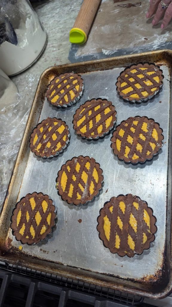 DATANYA 8-Pack Mini Tart Pans used in making tart